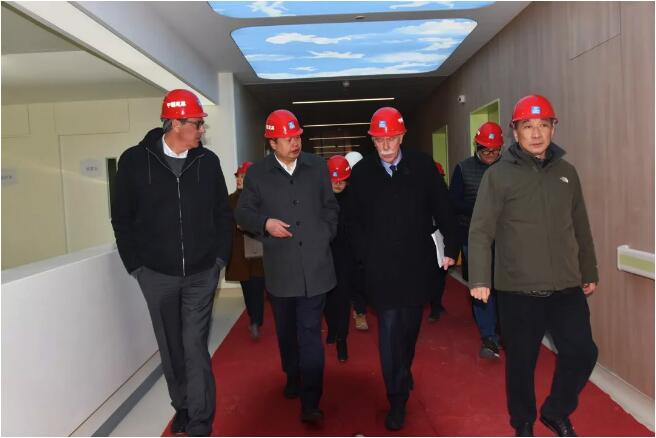 德中衛生組織主席曼弗雷德·迪特一行來國際醫學參訪