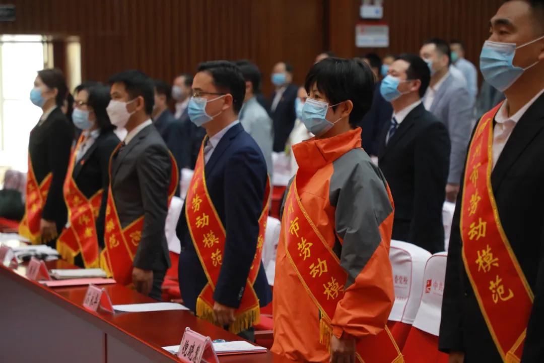 西安國際醫學中心醫院6名醫護人員榮獲隨州市勞動模范稱號