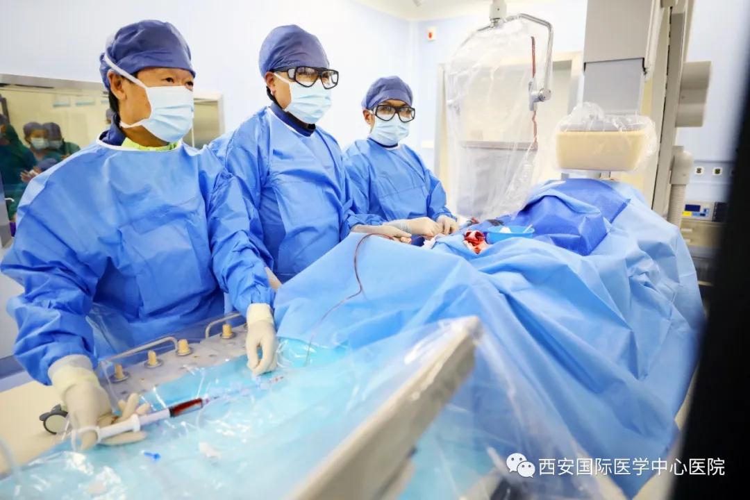 西安日報—患者的贊揚就是對醫生的最高獎賞