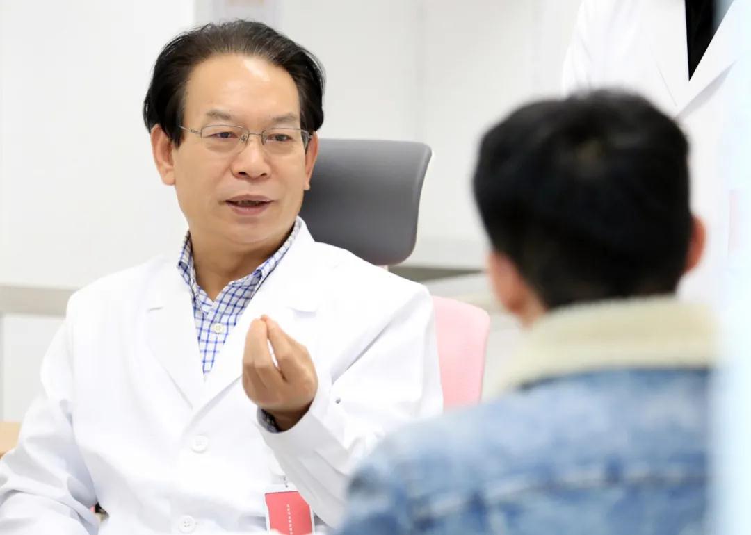 大醫之道4｜南克?。鹤尰颊哂凶饑赖纳?>
				             </a>
                <div   id=