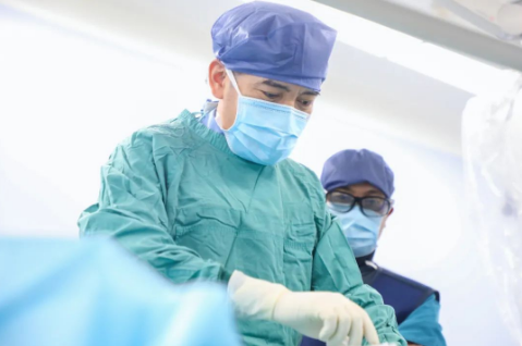 大醫之道46 | 尚福軍：明知山有虎 偏向虎山行