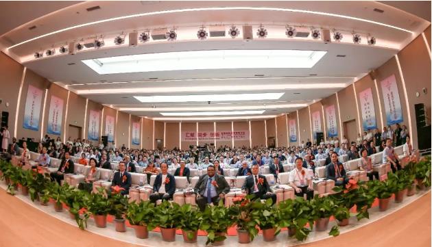匯聚 同步 創新——首屆國際醫學高峰論壇紀實
