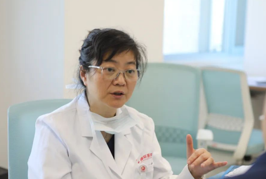 大醫之道|劉兵：越過山丘，再攀“心”高峰