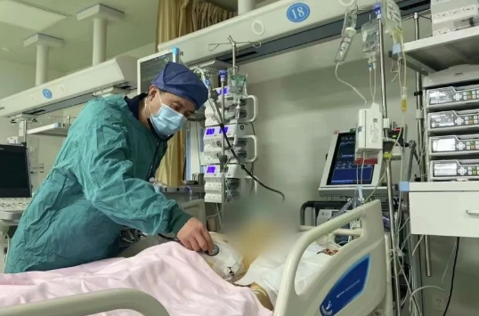 西北地區首例！西安國際醫學中心醫院為一名16歲小伙完成“人工心臟”微創植入術